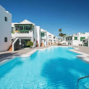 https://el-paraso-de-kayla.in-canary-islands.com